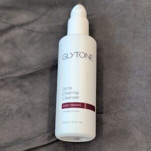 White Acne Clearing Cleanser
